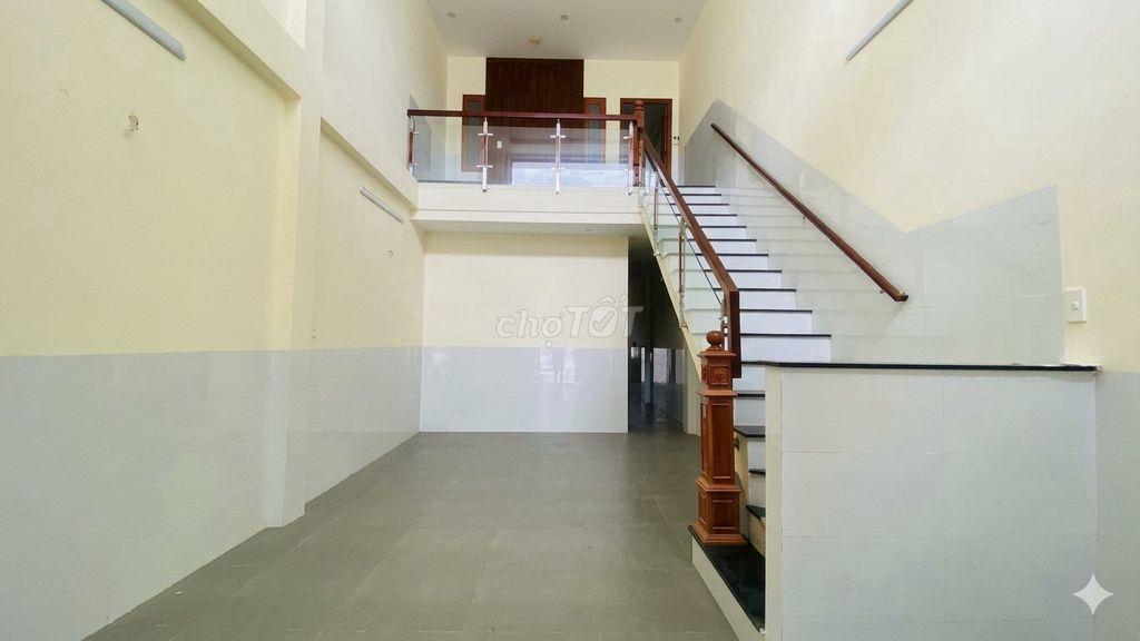 Mặt tiền chợ Tân Phong 92m2 chỉ 5,3 tỷ nhà có lầu kinh doanh SIÊU ĐẸP