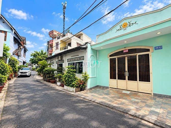Đất biệt thự Mini 3,68 tỷ ngang 8m tổng 92m2 ngay sân banh Biên Hoà