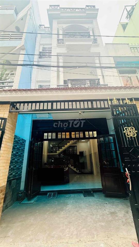 Nhà Nguyễn Văn Khối hxh 6m 4pn 4tắm