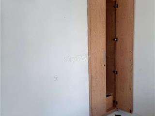 Nhà ở Hồ Văn Huê, Q.Phú Nhuận