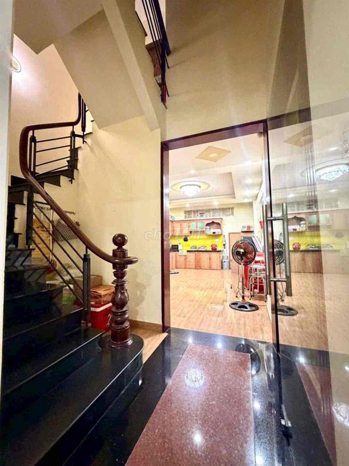 CẦN SANG NHƯỢNG LẠI NHÀ MẶT PHỐ QUẬN 3 - LÝ CHÍNH THẮNG CHỈ 4 TỶ/54M2!