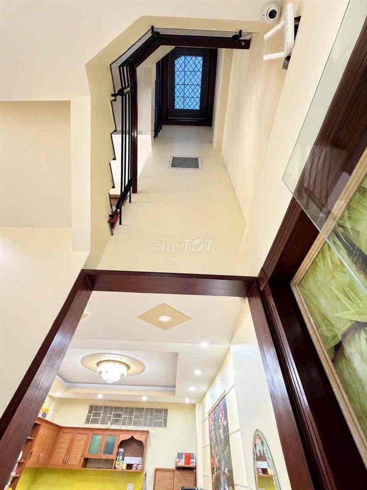 CẦN SANG NHƯỢNG LẠI NHÀ MẶT PHỐ QUẬN 3 - LÝ CHÍNH THẮNG CHỈ 4 TỶ/54M2!