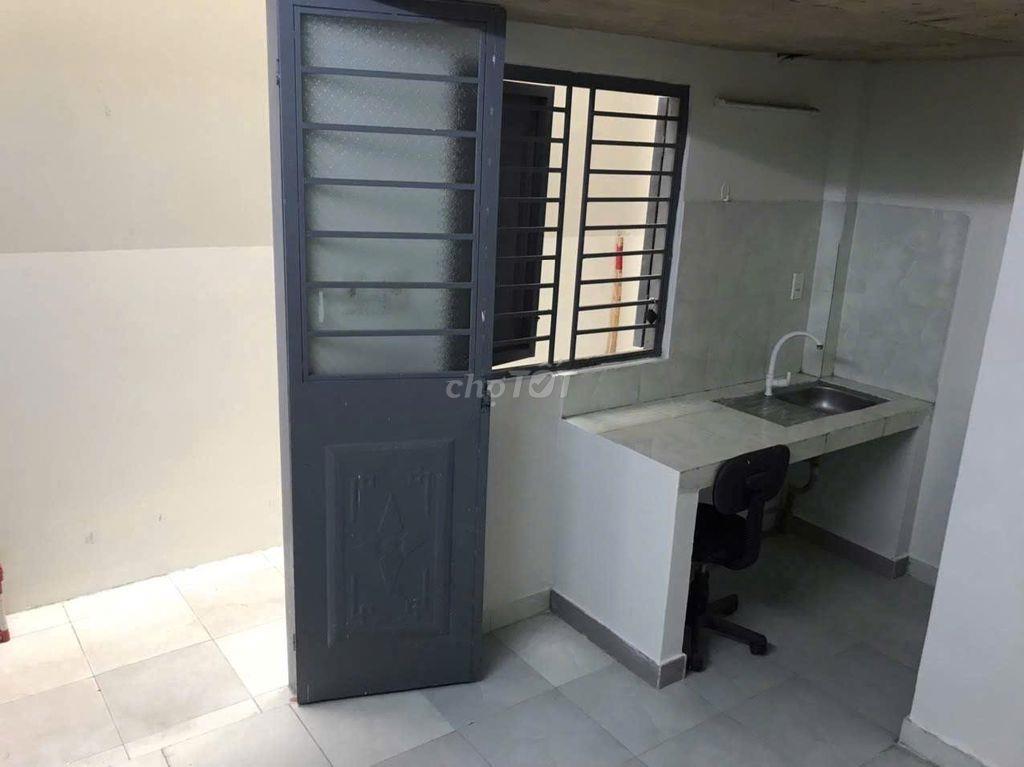 BÁN NHÀ HẺM XE 2 GÁC KHU PHƯỚC LONG A