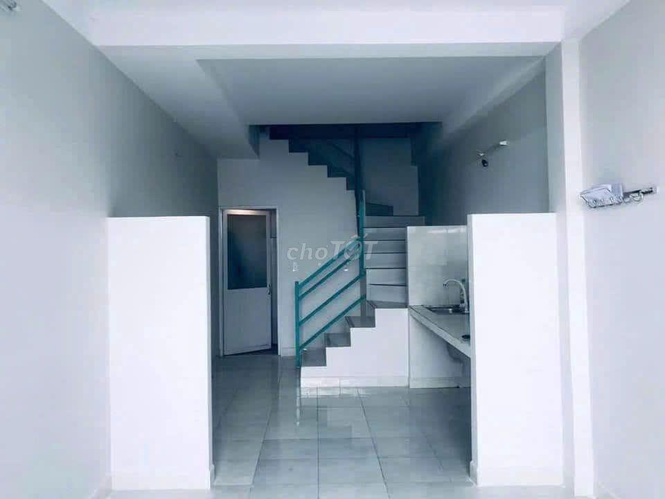 BÁN NHÀ HẺM XE 2 GÁC KHU PHƯỚC LONG A