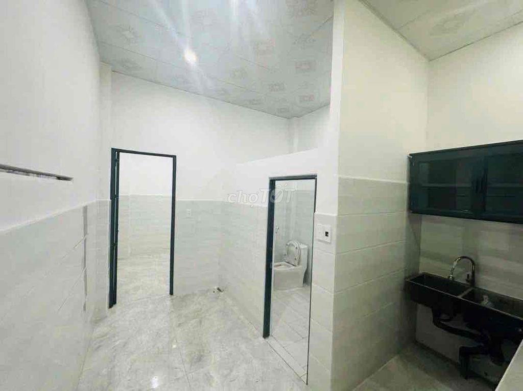 Bán Nhà Giáo Xứ Thuận Hoà - Tân Triều