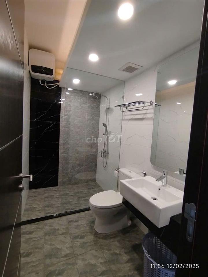 Căn hộ dịch vụ 43m² full đồ, dọn phòng, giặt là – London House PVD
