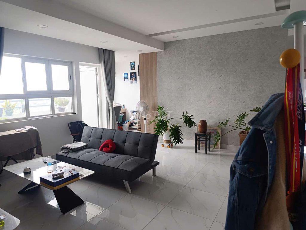 CẦN BÁN GẤP CĂN HÓC 3PN 2WC , VIEW QUẬN 1 , VIEW SÔNG