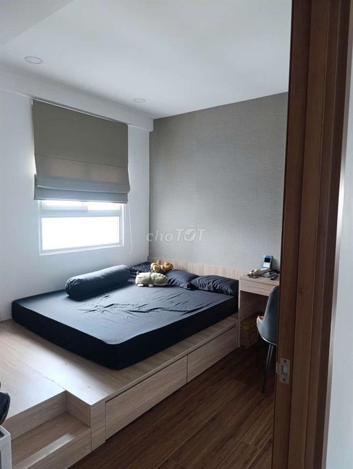 CẦN BÁN GẤP CĂN HÓC 3PN 2WC , VIEW QUẬN 1 , VIEW SÔNG