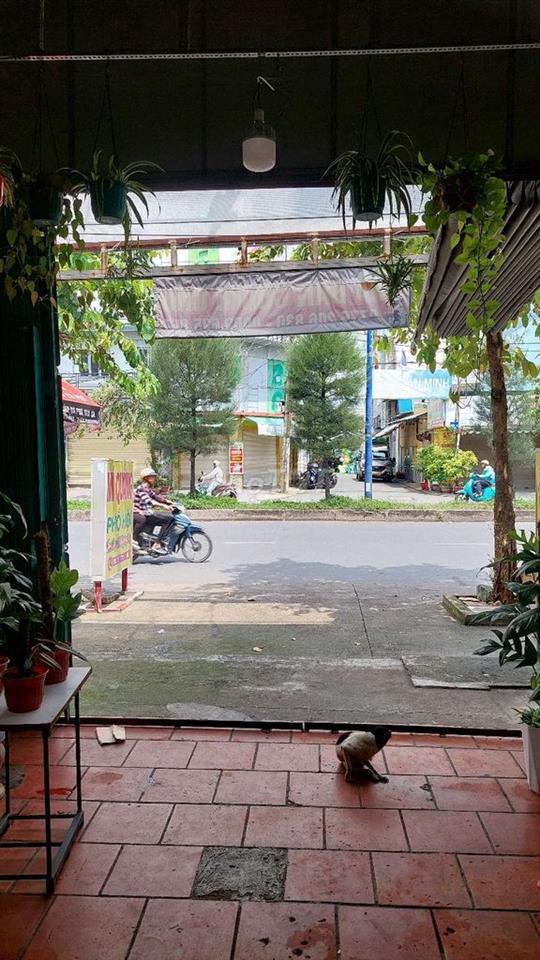 nhà  chính chủ cần bán gấp