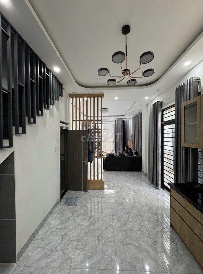 NHÀ NGUYỄN CÔNG HOAN, PHÚ NHUẬN – NHÀ MỚI, 2PN, FULL TIỆN NGHI