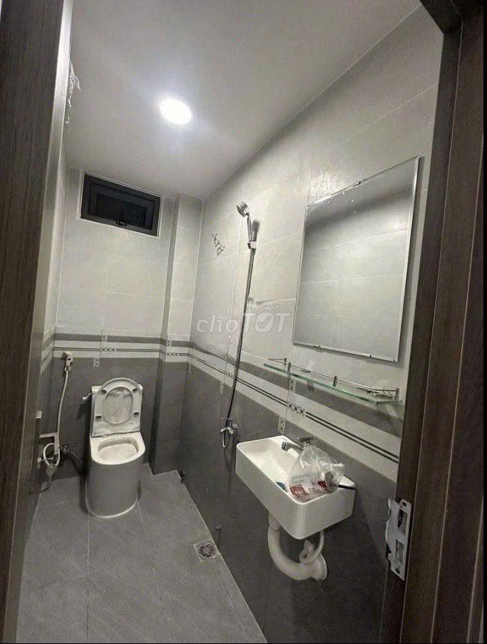 NHÀ NGUYỄN CÔNG HOAN, PHÚ NHUẬN – NHÀ MỚI, 2PN, FULL TIỆN NGHI