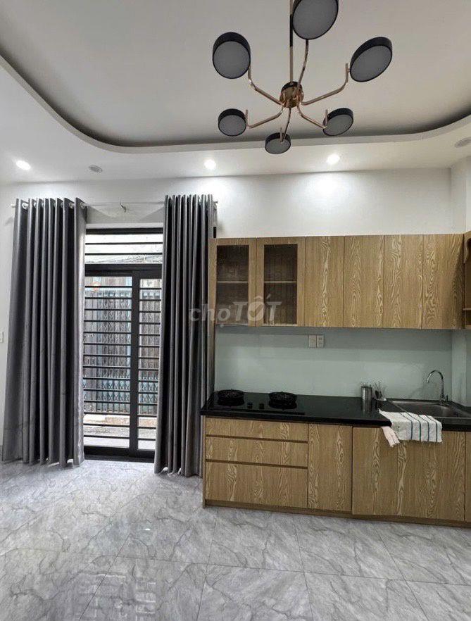 NHÀ NGUYỄN CÔNG HOAN, PHÚ NHUẬN – NHÀ MỚI, 2PN, FULL TIỆN NGHI