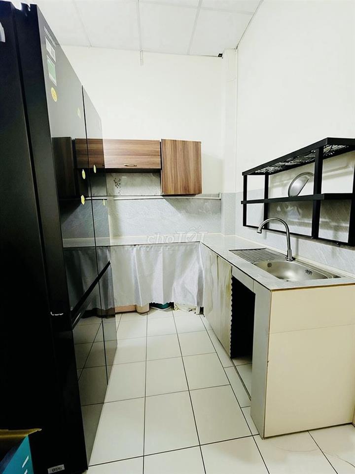 SÁT QUẬN 1 -NGUYỄN CỬU VÂN-2 XE TẢI NÉ NHAU – 48M² –2 TẦNG