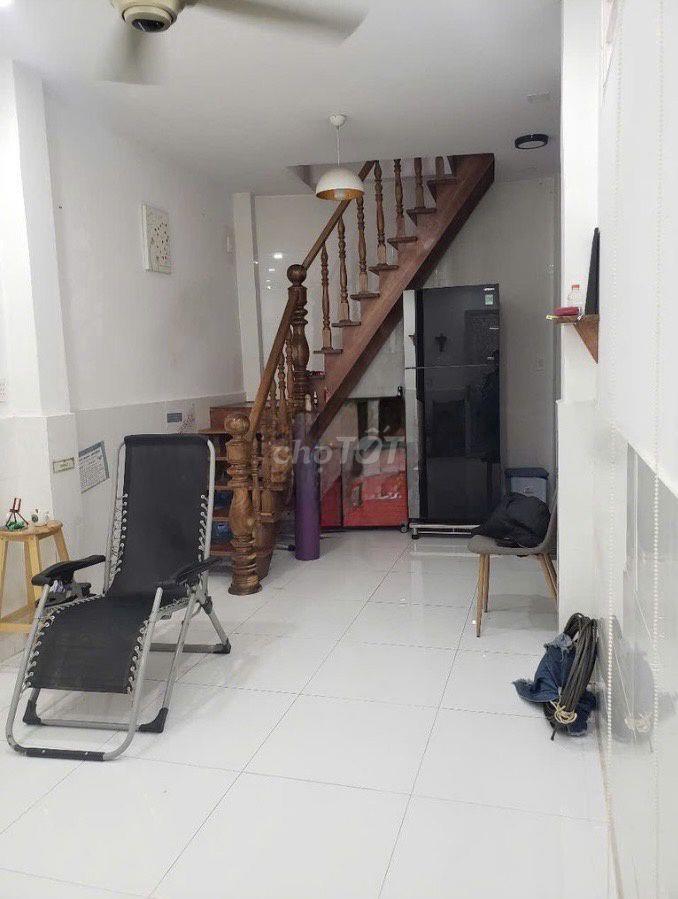 CHO THUÊ NHÀ NGUYÊN CĂN NGUYỄN PHI KHANH-TÂN ĐỊNH – NHÀ MỚI, SẠCH ĐẸP 