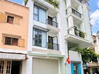 BÁN NHÀ MỚI ĐẸP VÀO Ở NGAY HUỲNH VĂN BÁNH– HXH THÔNG 5 TẦNG THANG MÁY