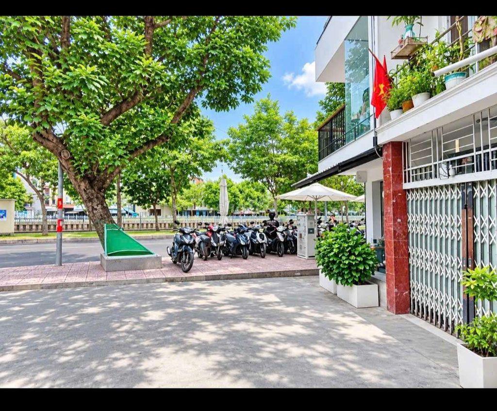 MẶT TIỀN TRƯỜNG SA, PHÚ NHUẬN – SÁT Q1 – ĐẤT NỞ HẬU ĐƯỢC XÂY 5 TẦNG