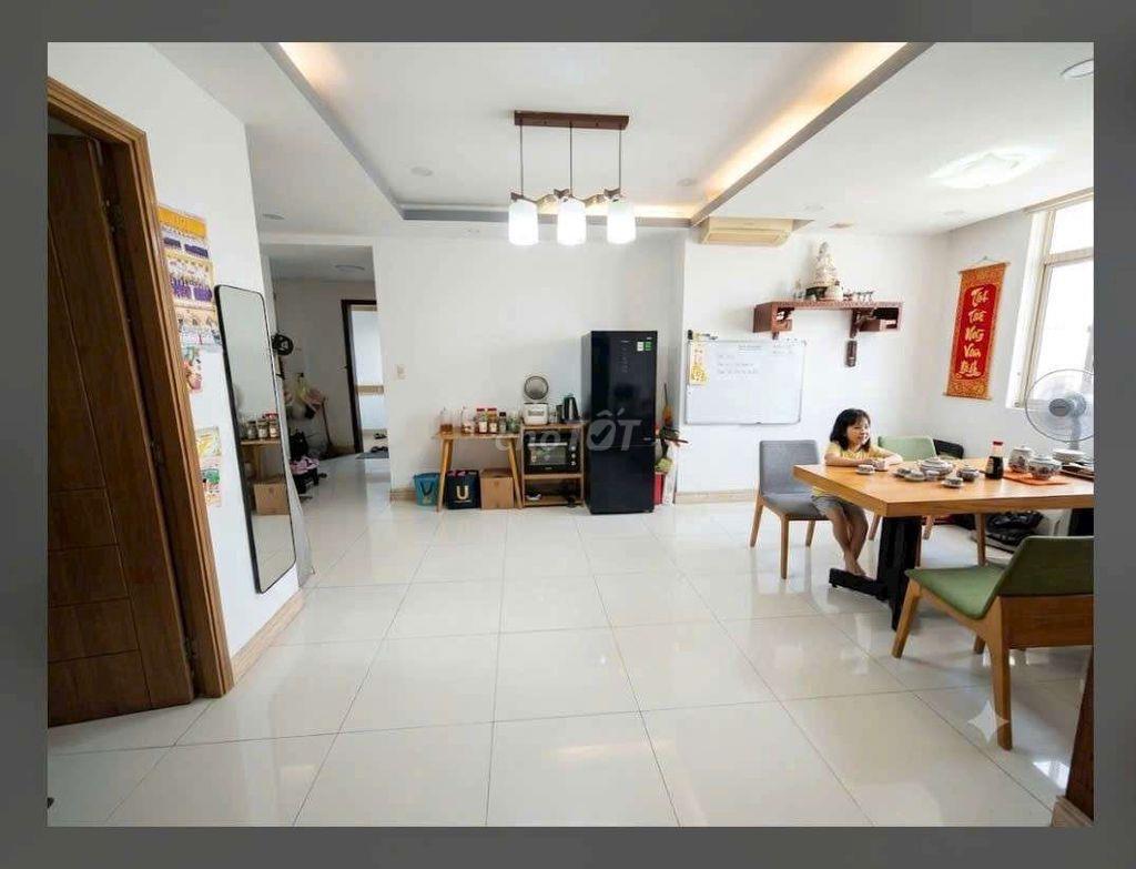 BÁN CĂN HỘ SCREC TOWER QUẬN 3 – 110M² – 3PN 3WC – SỔ HỒNG CHỈ 5.7 TỶ.