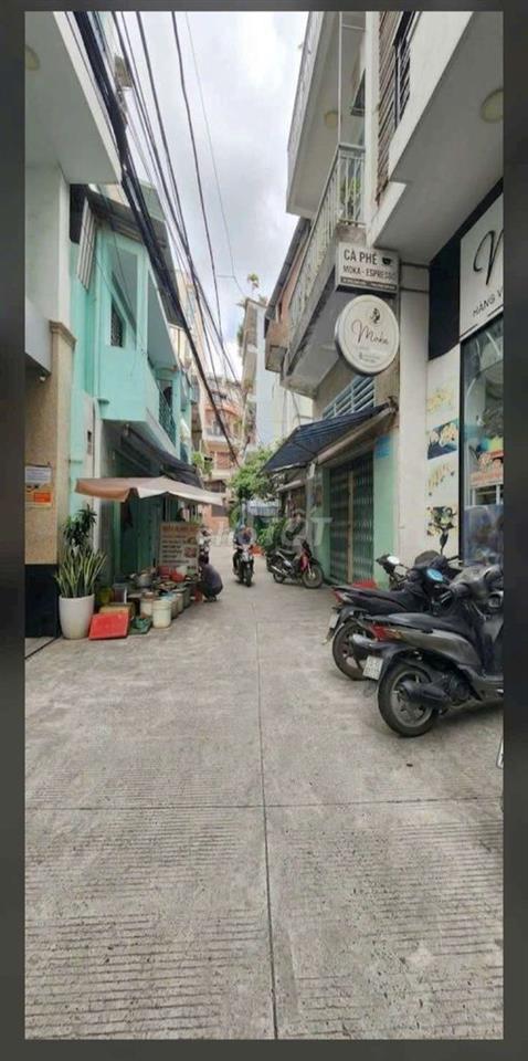 GIẢM 2 TỶ , BÁN GẤP NHÀ 68M² QUẬN 3, HXH NGUYỄN PHÚC NGUYÊN, CHỈ 10 TỶ