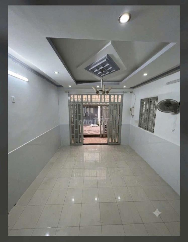BÁN NHÀ LÔ GÓC LÊ VĂN SỸ, 55M², HẺM XE HƠI, GIÁ 8,7 TỶ
