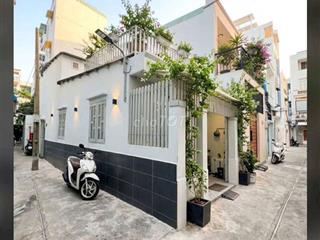 BÁN NHÀ LÔ GÓC LÊ VĂN SỸ, 55M², HẺM XE HƠI, GIÁ 8,7 TỶ