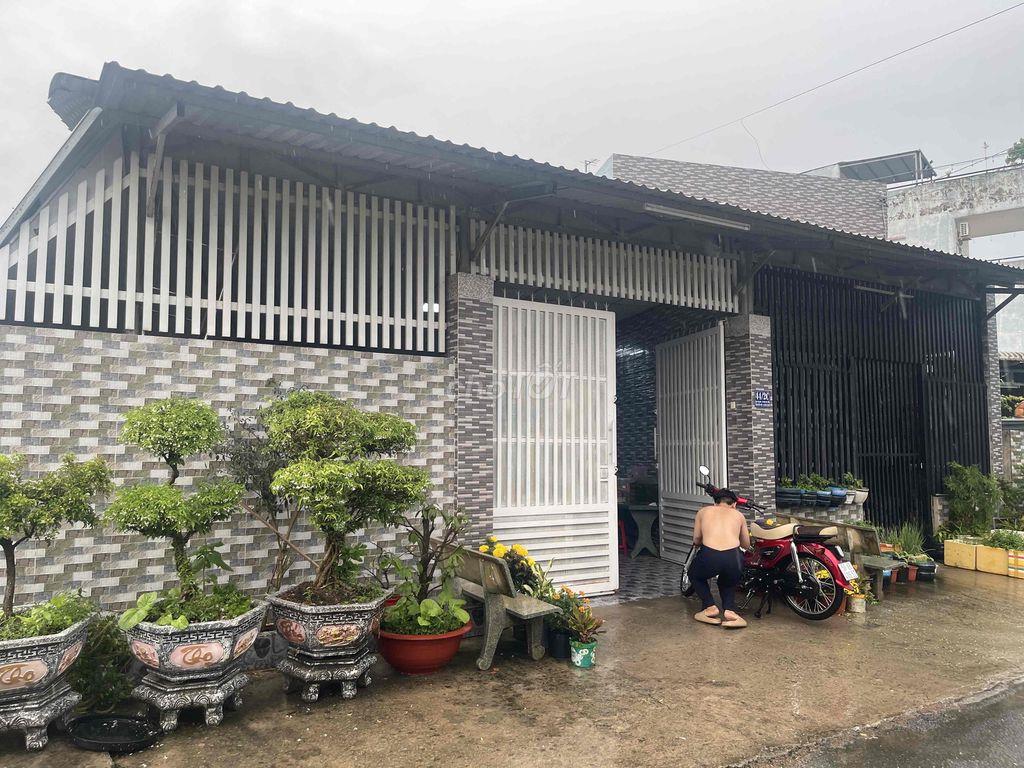3 căn nhà khu dân cư Tân An Hội 372m2 thổ cư 300m2