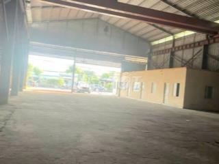 CHO THUÊ XƯỞNG MẶT TIỀN QL 22 CỦ CHI CÓ CẨU TRỤC GẦN KCN TÂN PHÚ TRUNG