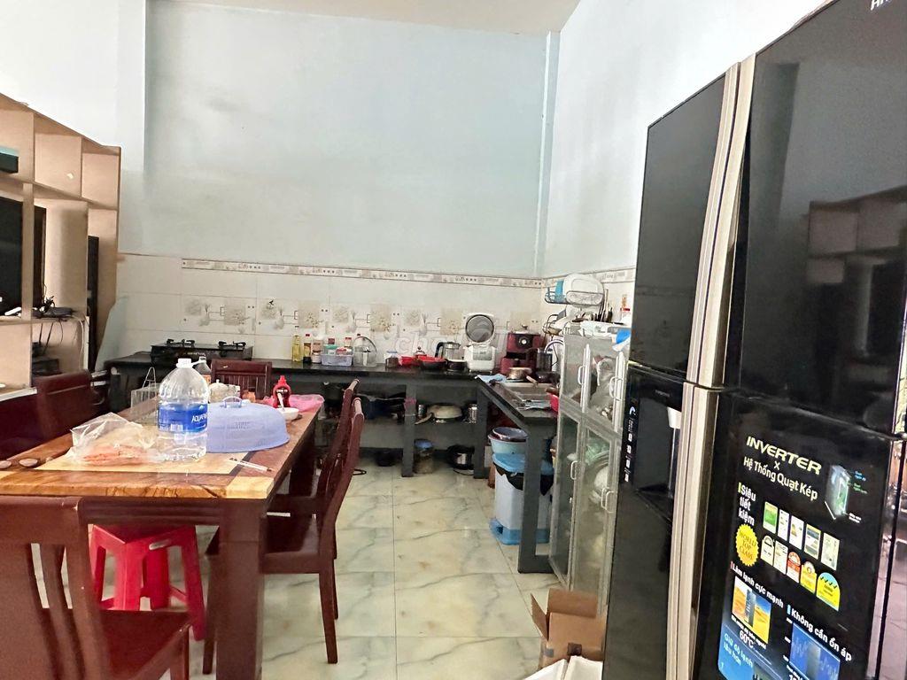 Cho Thuê Nhà Vườn Nghỉ Dưỡng 3000m² Mặt Tiền Sông Rạch Dứa