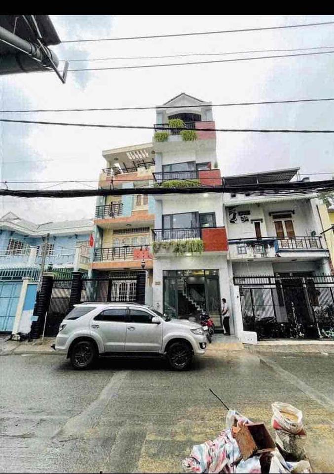 CHO THUÊ NHÀ NGUYÊN CĂN, MẶT TIỀN 10M TIỆN LÀM VĂN PHÒNG, SPA…