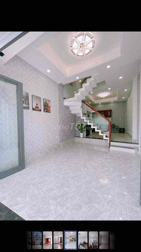 CHO THUÊ NHÀ NGUYÊN CĂN, MẶT TIỀN 10M TIỆN LÀM VĂN PHÒNG, SPA…