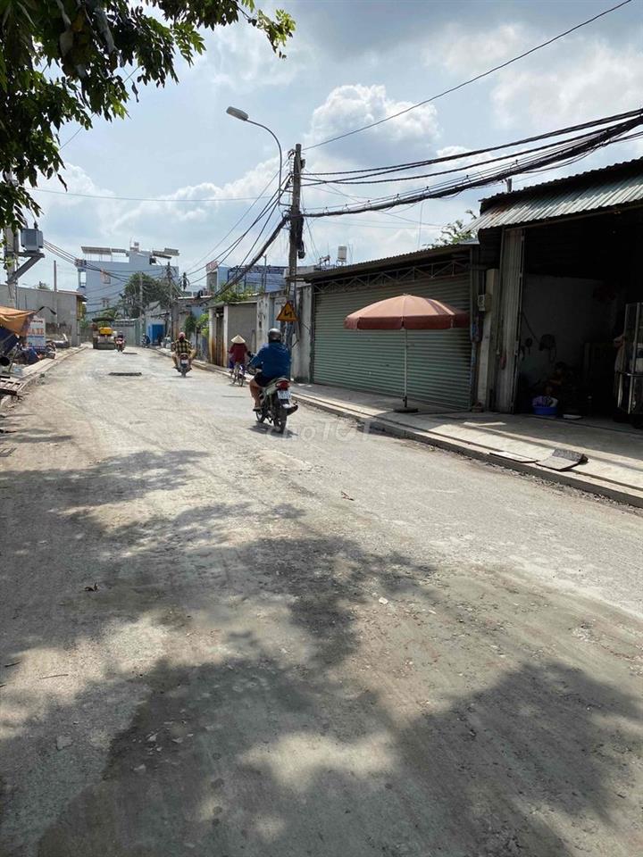 Nhà mặt tiền cần bán