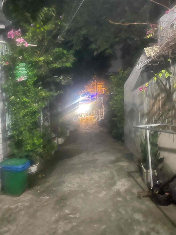nhà ở cần bán