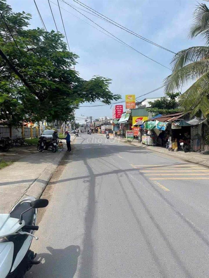 Đất mặt tiền đương Phạm Thị Giây