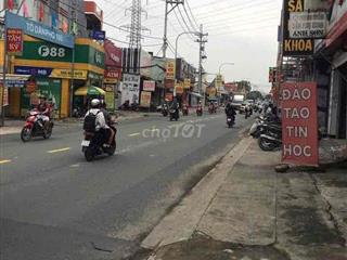 Đất có kho mặt tiền Nguyễn Ảnh Thủ