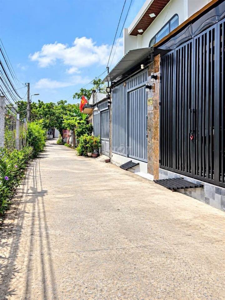 Q7 – Nhà Hẻm Xe Hơi, Tặng Full Nội Thất – Chỉ 2,68 Tỉ