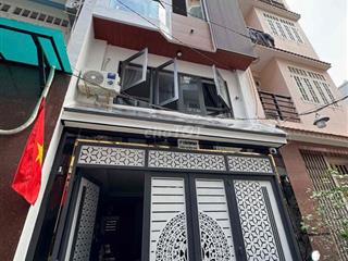 STUDIO BAN CÔNG FULL NỘI THẤT MÁY GIẶT RIÊNG