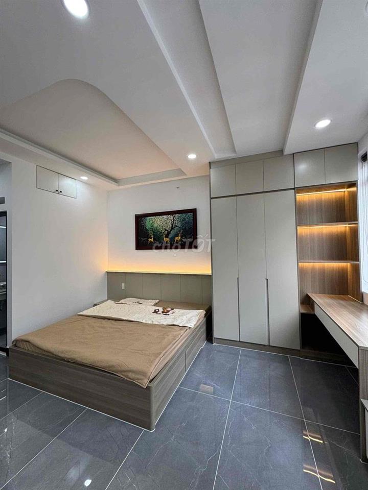 STUDIO BAN CÔNG FULL NỘI THẤT MÁY GIẶT RIÊNG