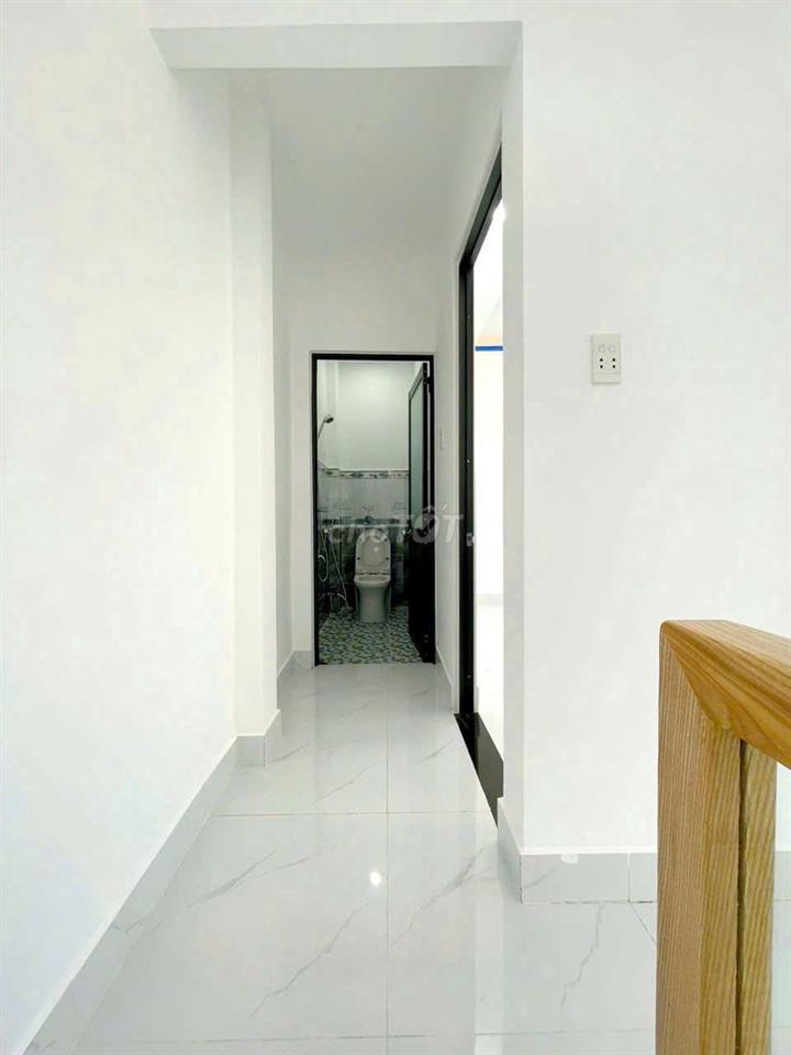 Nhà đang trống, cho thuê, 2PN, 14tr/th. Đ/c:Trần Khắc Trân, Cầu Kiệu