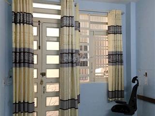 Cho thuê nhà riêng gần trường THCS Đào Duy Anh, Phú Nhuận | 13tr/th 