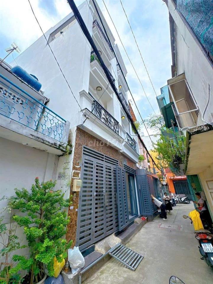 cho nữ phòng hẻm xe hỏi