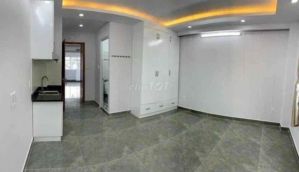 TÌM 1 BẠN NỮ Ở GHÉP – PHÚ NHUẬN