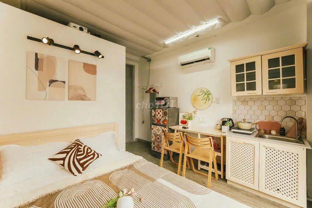 Studio full nội thất, ban công. CAM KẾT HÌNH THẬT, GIÁ THẬT