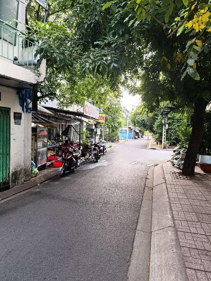 nhà mới nội thất cao cấp chỉ việc xách ba li vào ở 