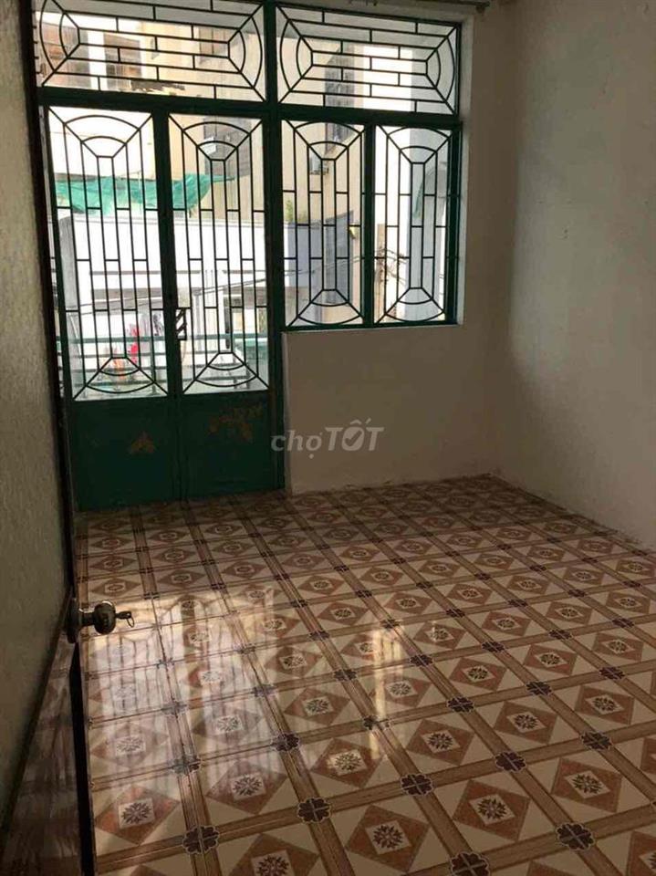 CHO THUÊ NHÀ NGUYÊN CĂN NẰM Ở MẶT TIỀN ĐƯỜNG QUẬN 11