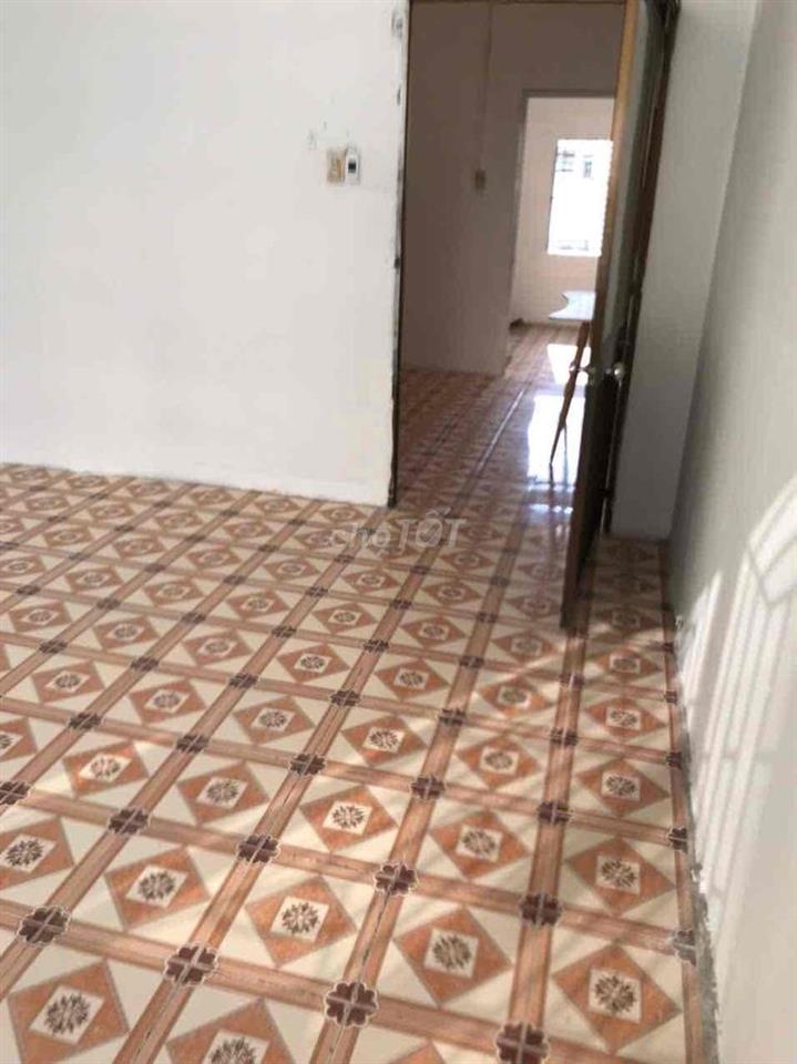 CHO THUÊ NHÀ NGUYÊN CĂN NẰM Ở MẶT TIỀN ĐƯỜNG QUẬN 11