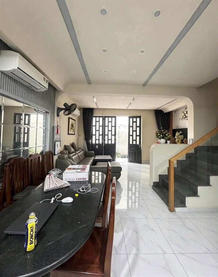 BÁN NHÀ DT 5,4M x 11M -3P - TRUNG MỸ TÂY Q12. GIÁ : 3,99 TỶ 