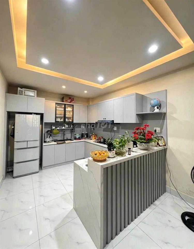 BÁN NHÀ DT 5,4M x 11M -3P - TRUNG MỸ TÂY Q12. GIÁ : 3,99 TỶ 