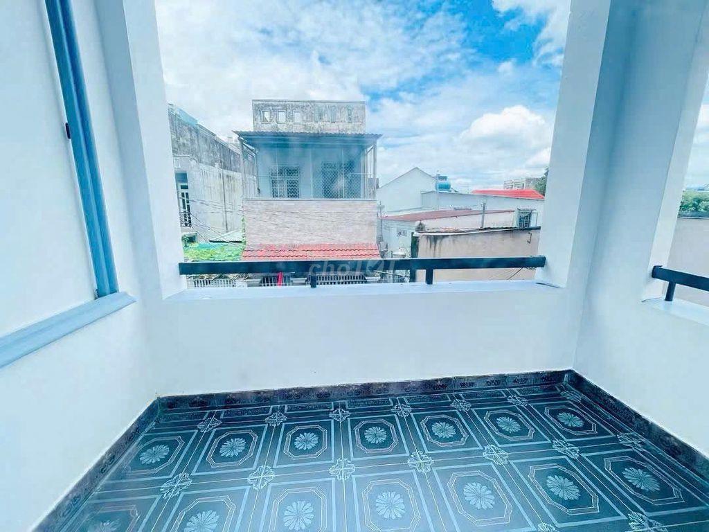 Bán nhà DT 5x16m - 1/ Đường Thạnh Lộc 38, Q12. Giá : 4,15 tỷ 