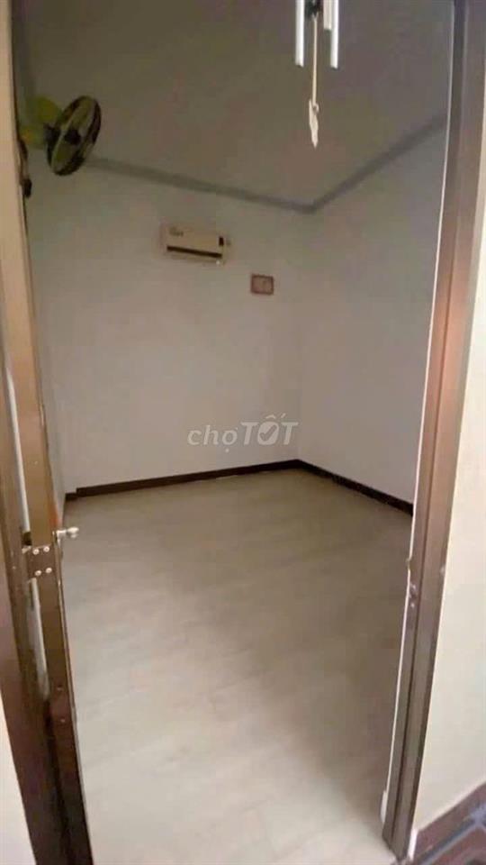 Bán nhà DT 5x16m - 1/ Đường Thạnh Lộc 38, Q12. Giá : 4,15 tỷ 