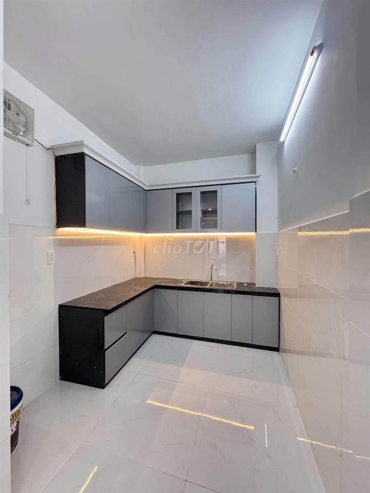 Bán nhà DT 4,5 x 12m - 3p,hẻm ô tô - Hiệp Thành Q12. Giá : 2,69 Tỷ