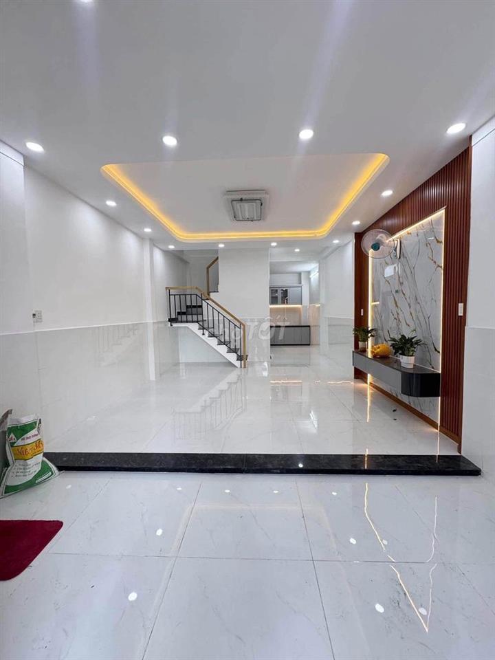 Bán nhà DT 4,5 x 12m - 3p,hẻm ô tô - Hiệp Thành Q12. Giá : 2,69 Tỷ